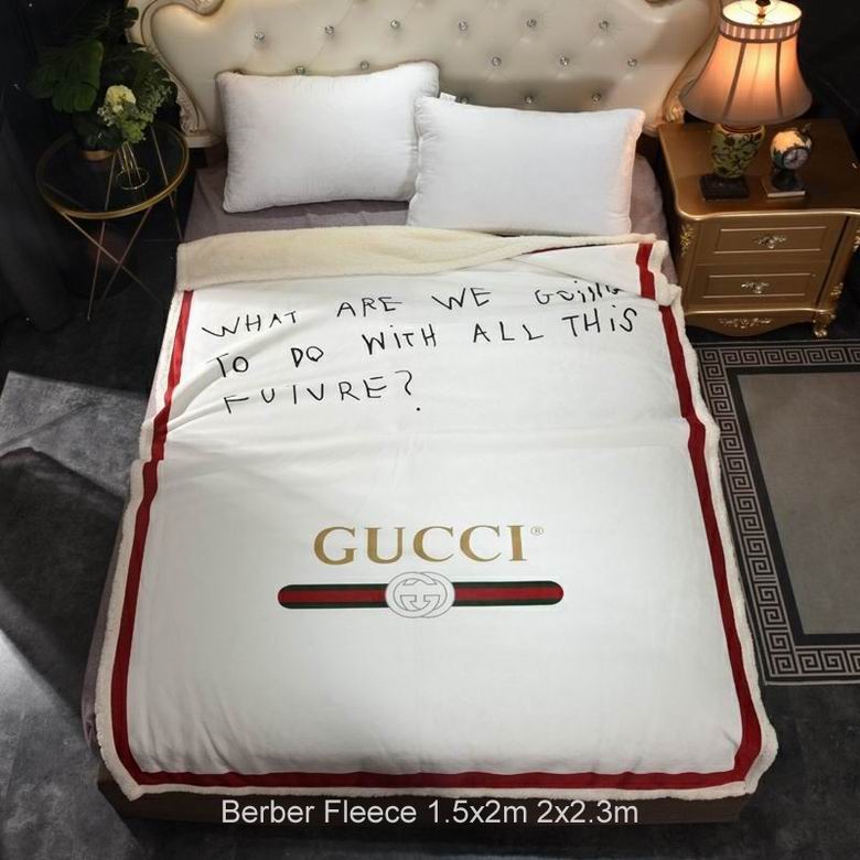 Gucci 1.5x2m 2x2.3m n32